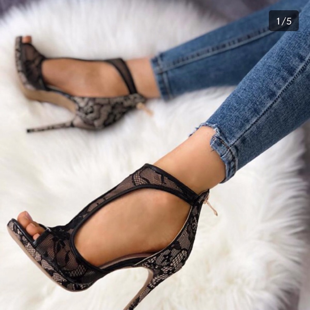 ChicMe Open Toe Cutout Lace Thin Heel Sandals